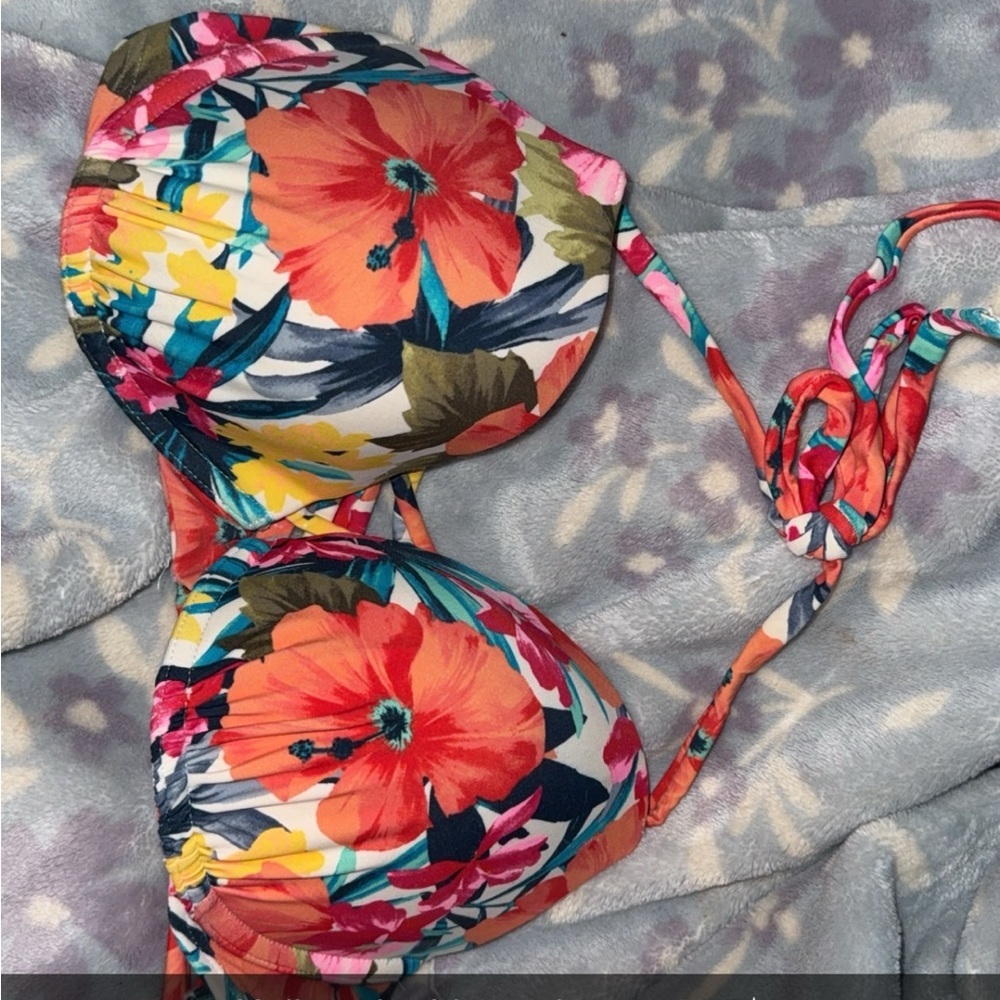 Hollister Floral Bikini - Multicolor